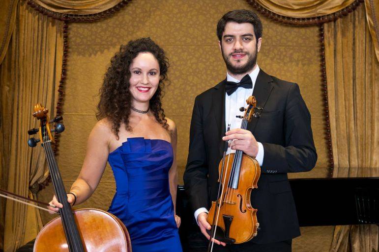 Click to enlarge image bella-corda-ensemble-02.jpg