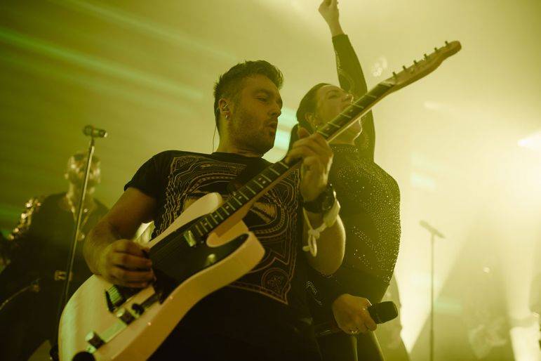 Click to enlarge image 16.jpg