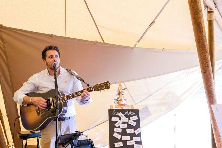 Click to enlarge image marc-03.jpg