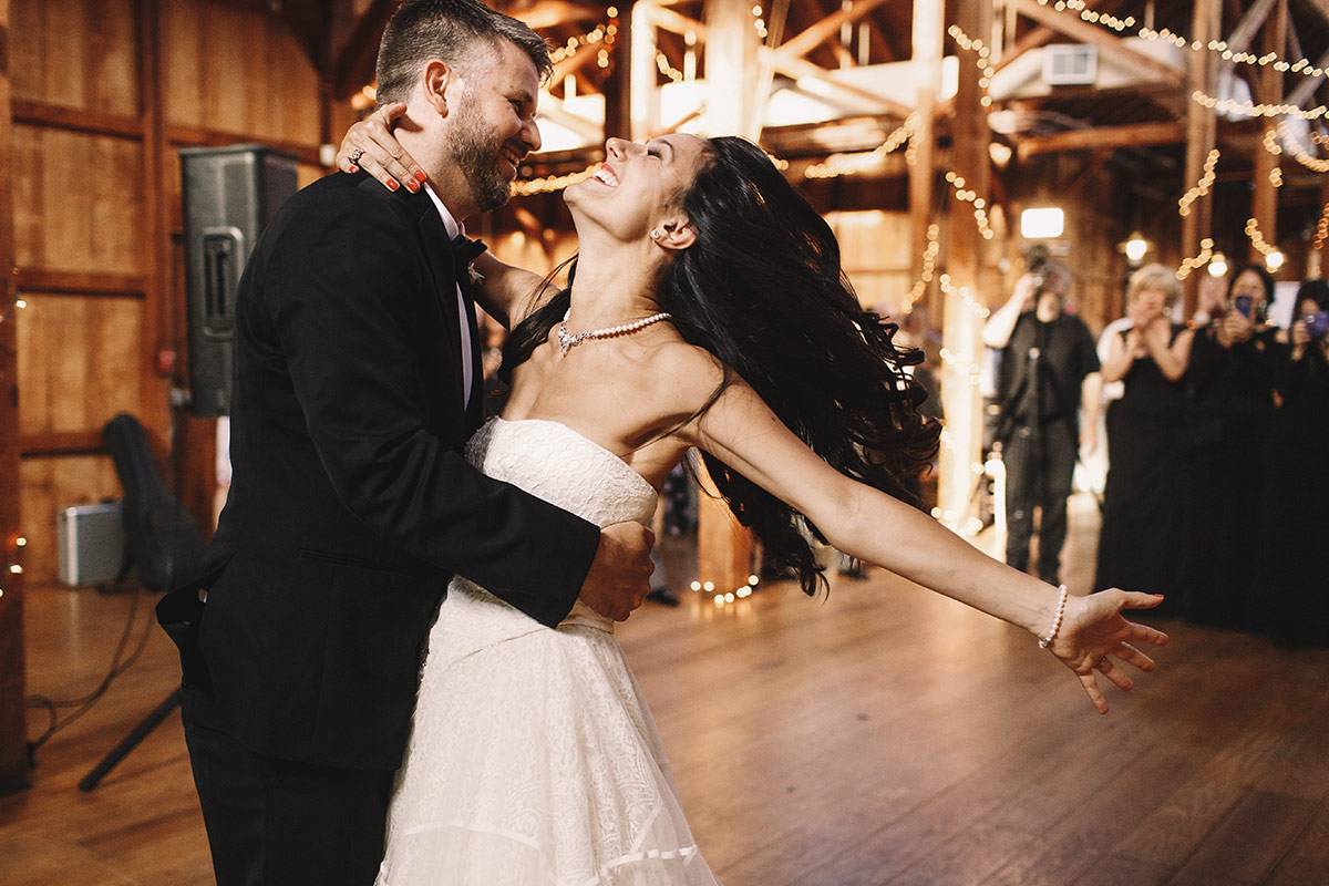 125 Best First Dance Songs For Your Wedding in 2023