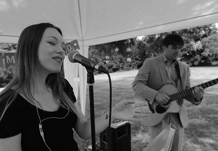 Hire a Live Band for a Marquee Wedding