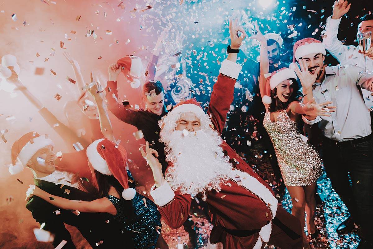 185+ Christmas Songs to Get You In The Festive Spirit