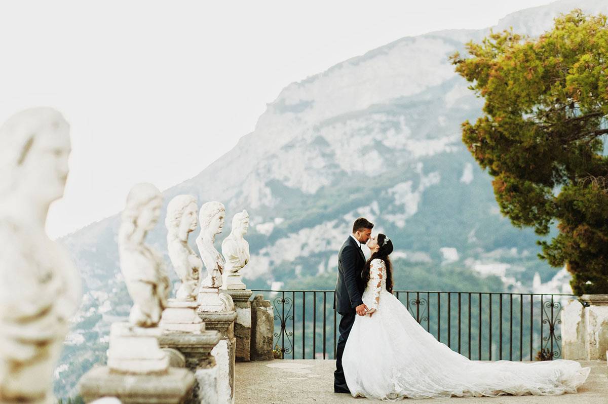 The Complete Guide to Planning a Wedding Abroad