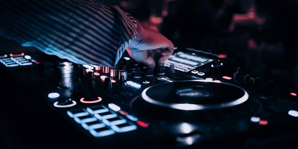 Staffordshire DJs for Hire