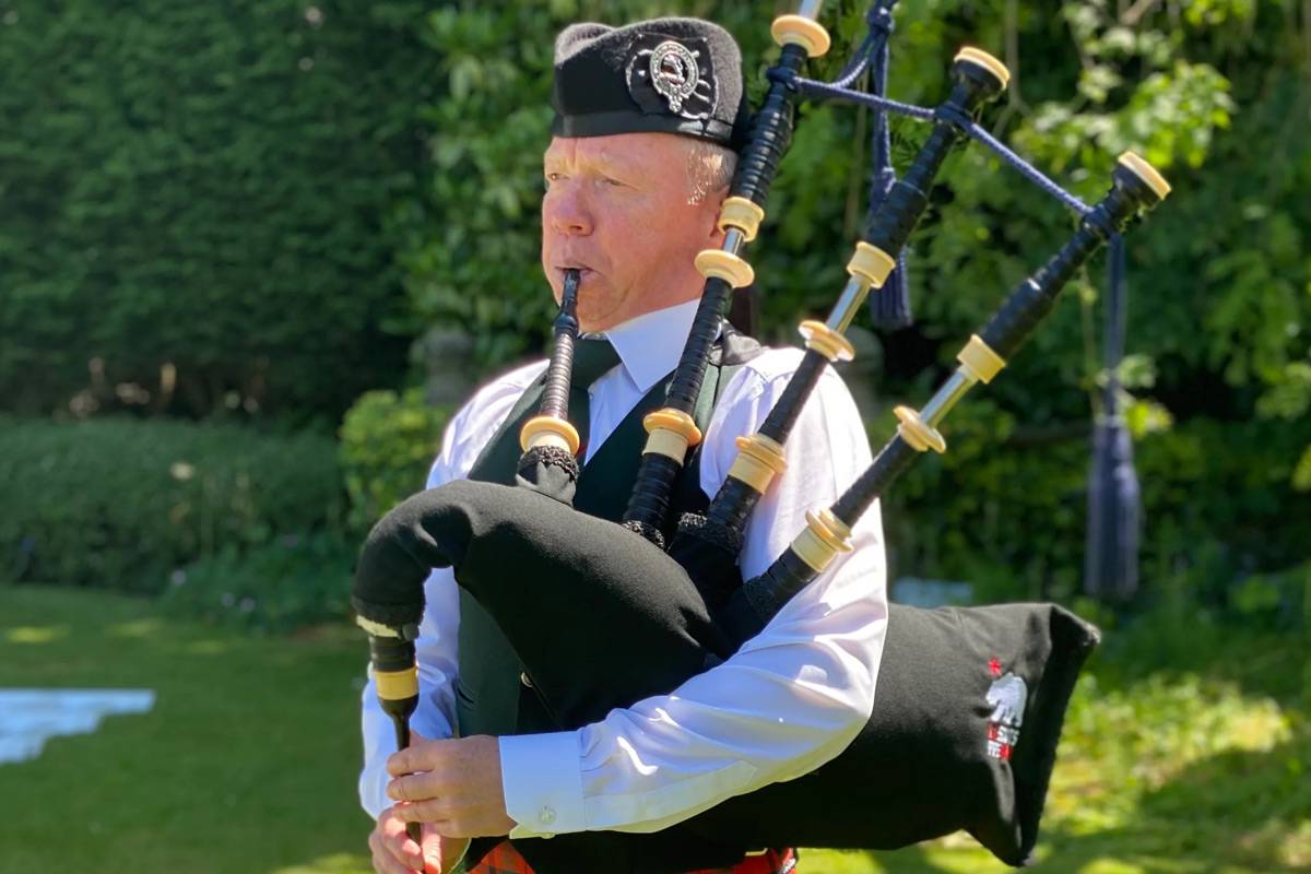 The Aberdeen Piper