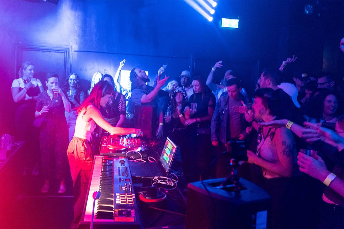 Talented DJ &amp; Live Violinist