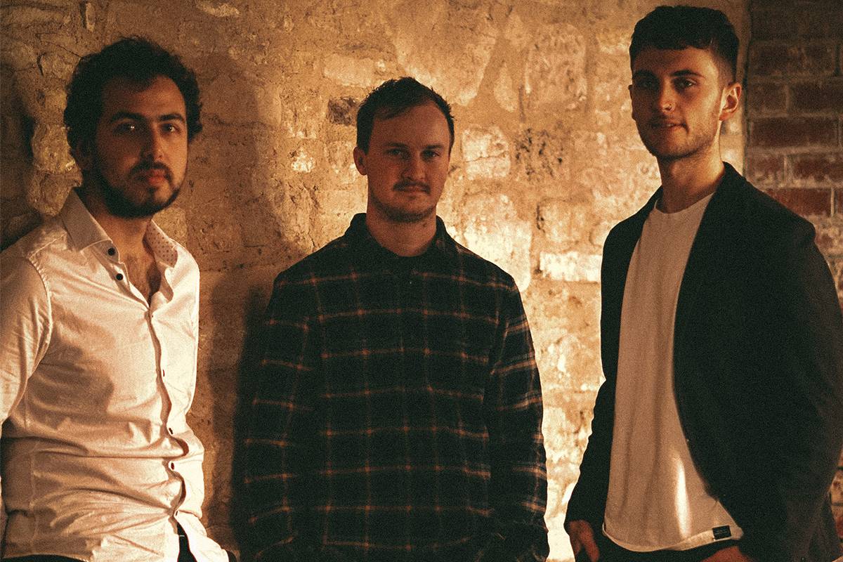 Upbeat, Harmony Infused Acoustic Band