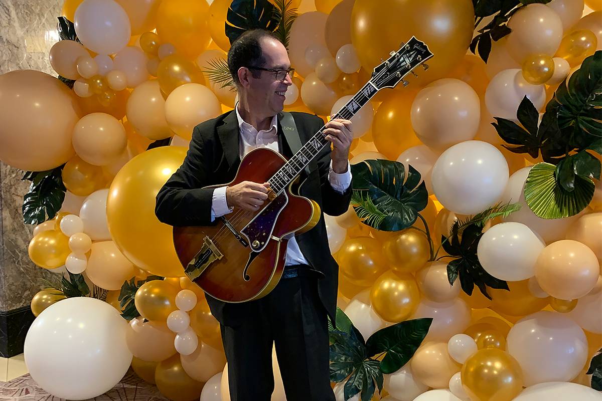 Solo Gypsy Jazz, Classical &amp; Pop Guitarist