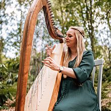 Eleanora - Harpist Reviews