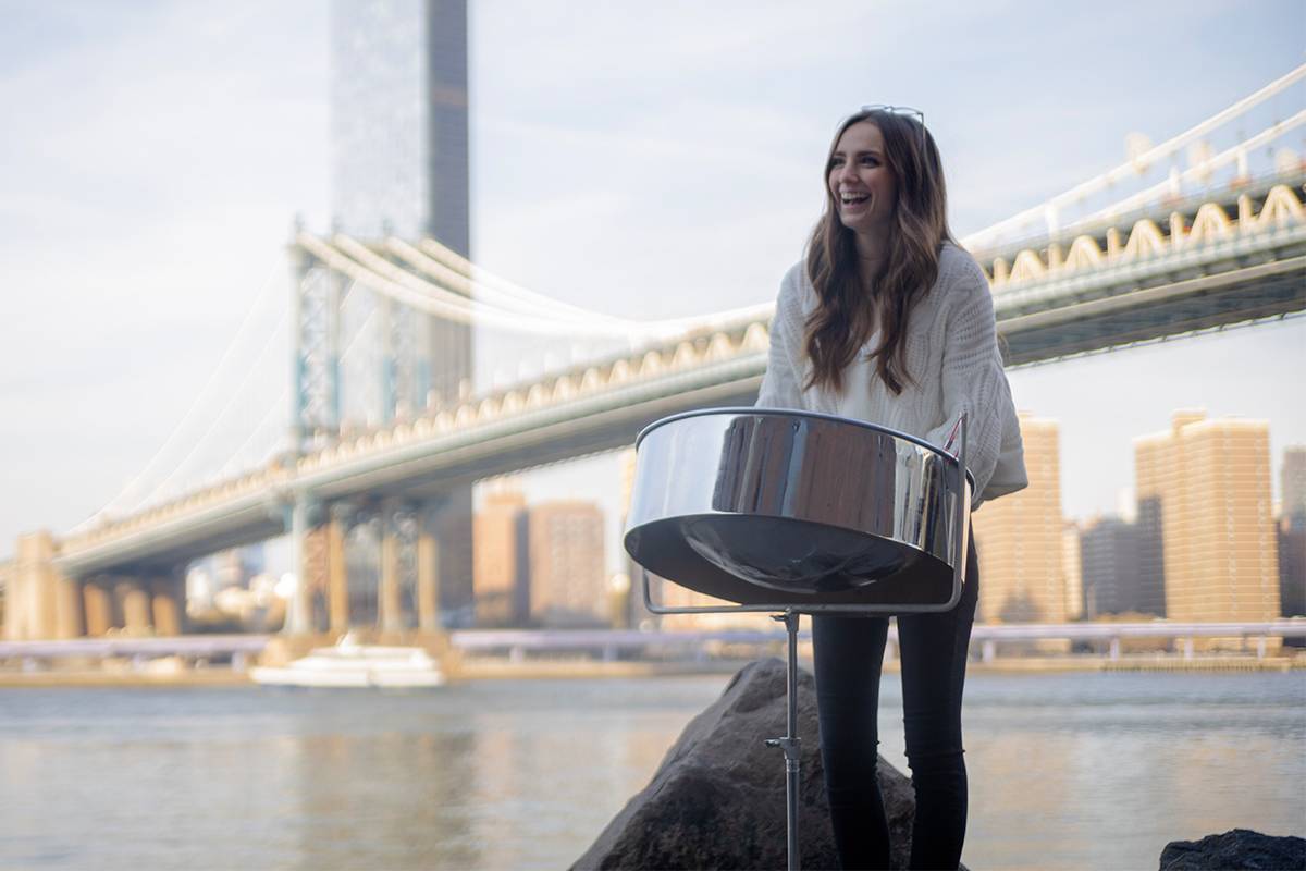 Female Contemporary Steel Pannist