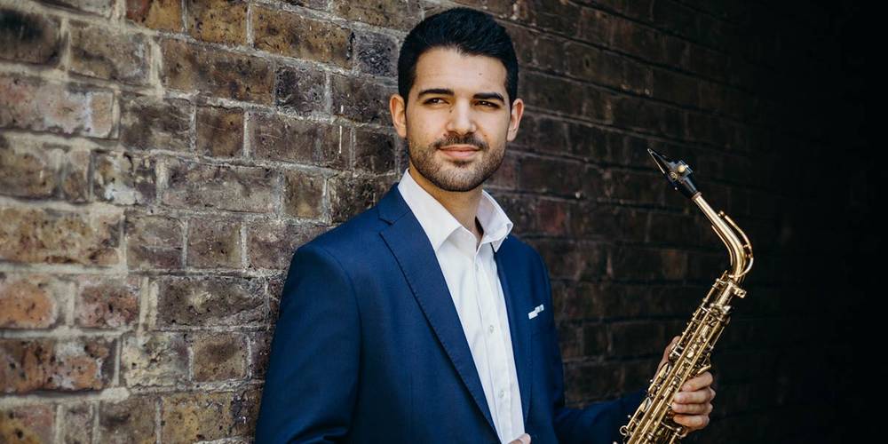 South Wales Saxophonists For Hire