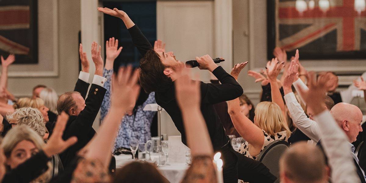 Hire Singing Waiters in Gloucestershire