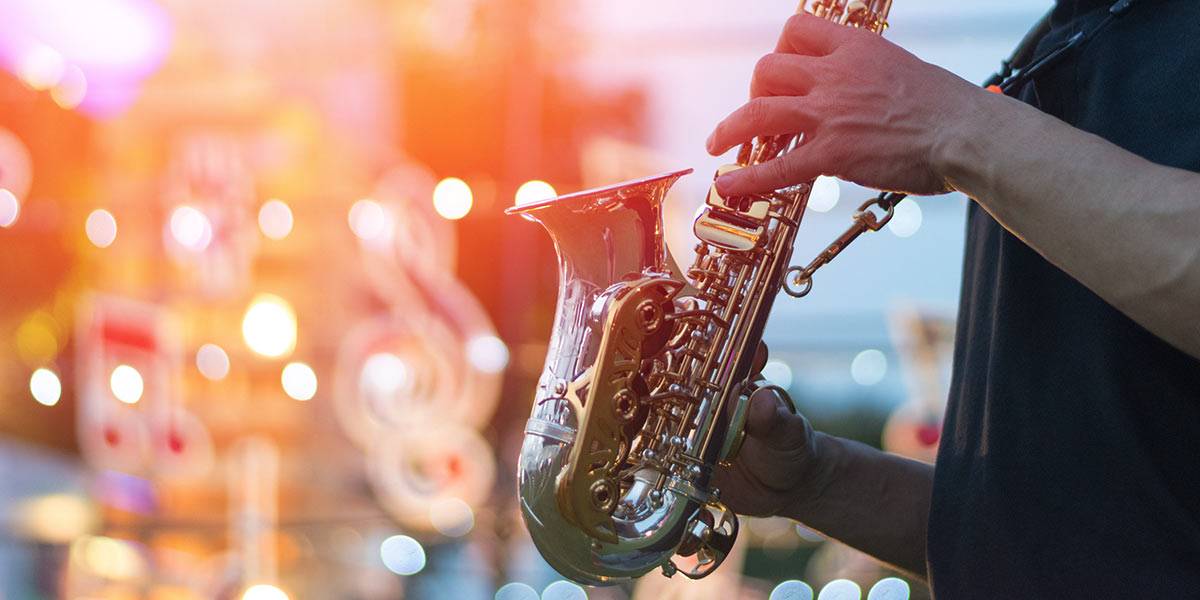 Wedding Saxophonists: The Best Wedding Sax Players For Hire