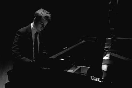Toby - Jazz Pianist