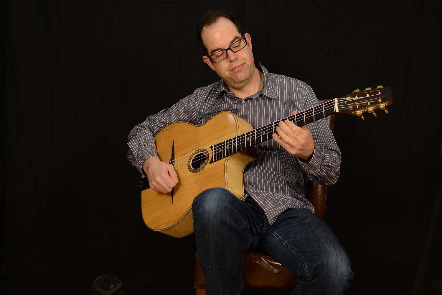 Solo Gypsy Jazz, Classical &amp; Pop Guitarist